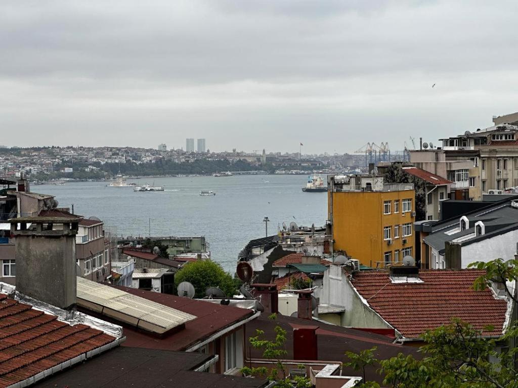 Levanten Hostel Istanboel Buitenkant foto