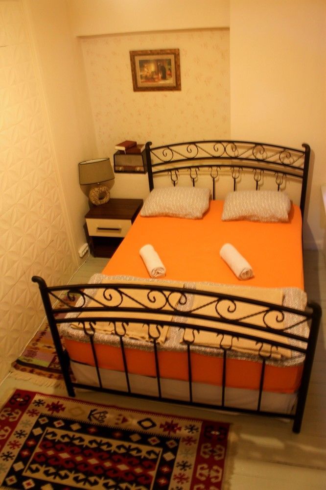 Levanten Hostel Istanboel Buitenkant foto